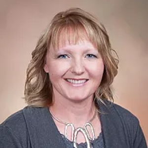 Danelle-Leiker-200x200